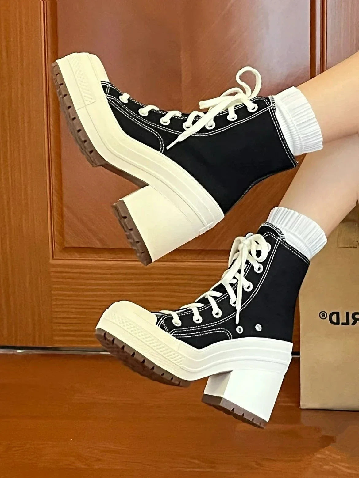 Capilano Canvas Platform Boots