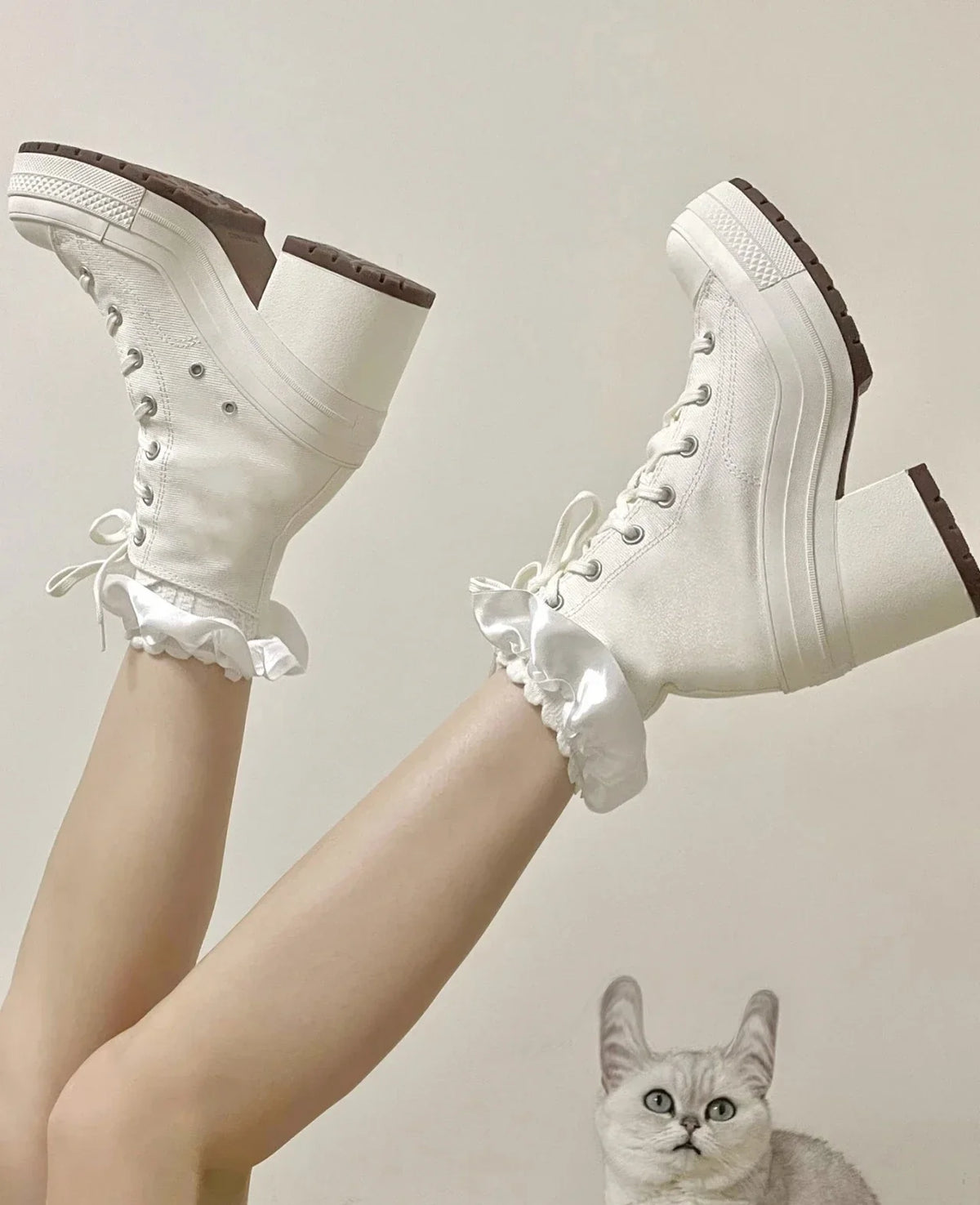 Capilano Canvas Platform Boots