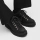 Black / 6