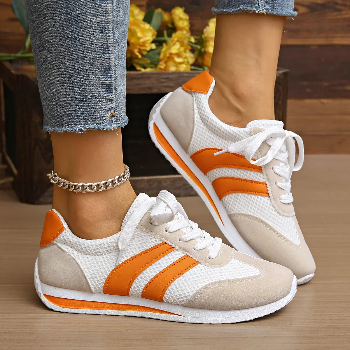 Buttercup Retro Casual Sneakers