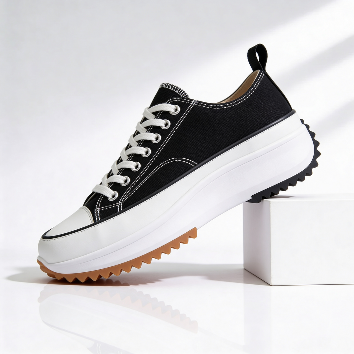 Dresden Sole Platform Sneakers